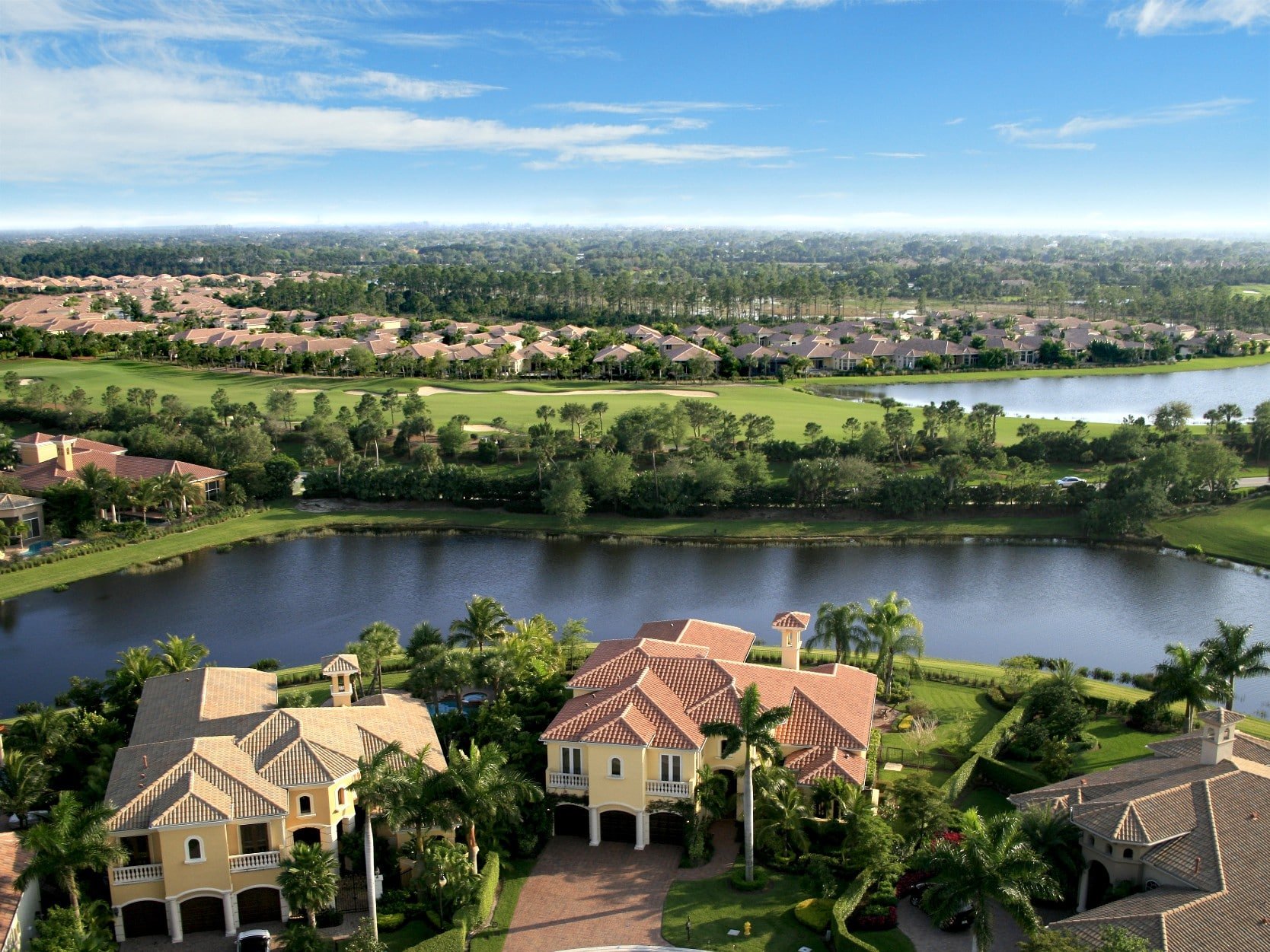 Vacation homes by the water and golf course in Venice, Florida